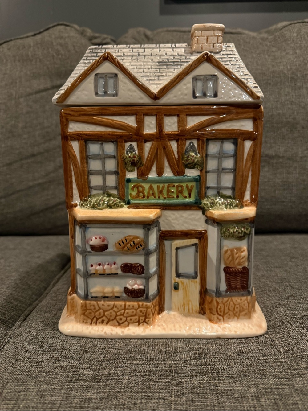 Vintage Bakery Cookie Jar